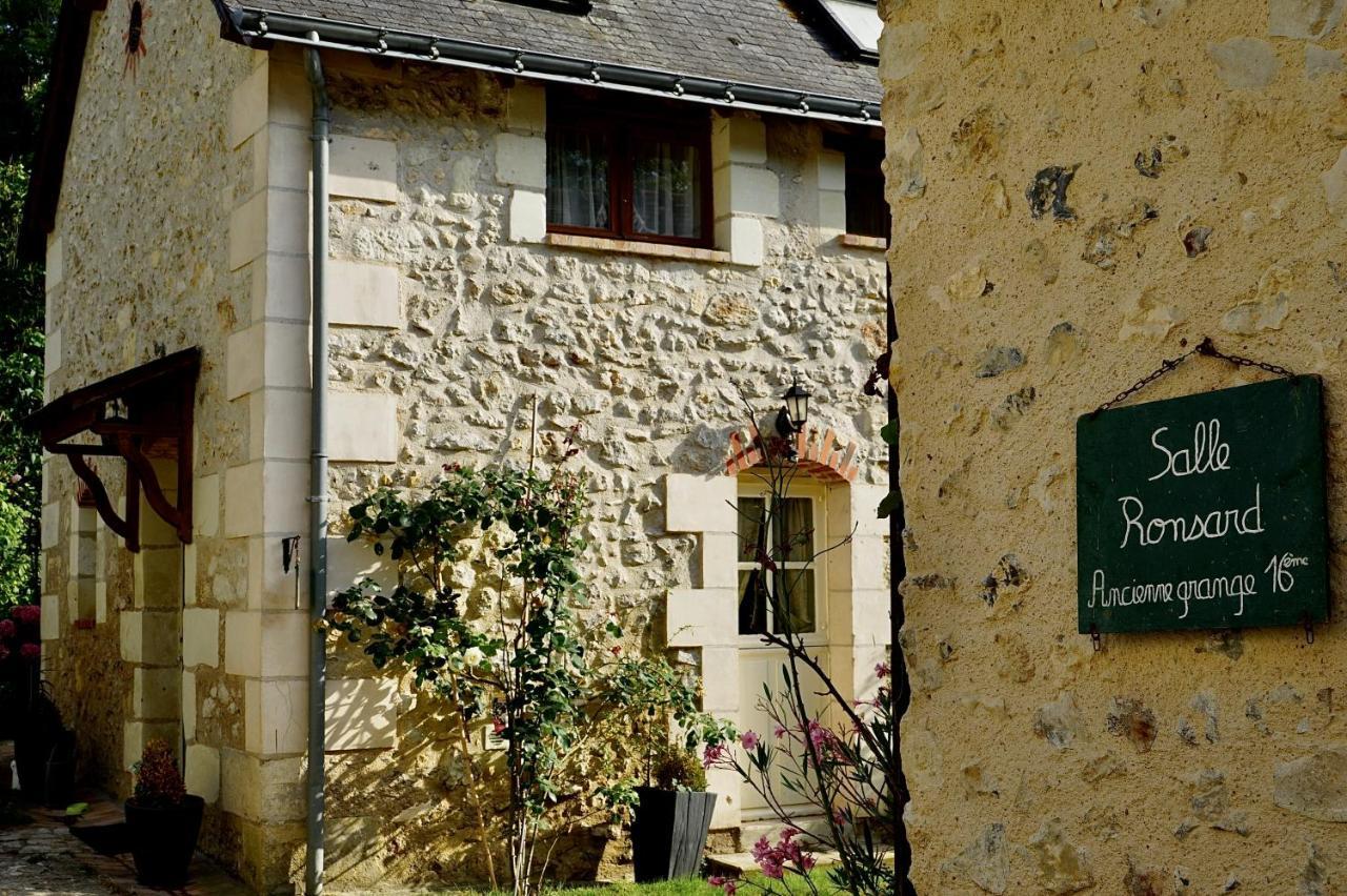 Le Moulin De La Planche Acomodação com café da manhã Cerelles Exterior foto