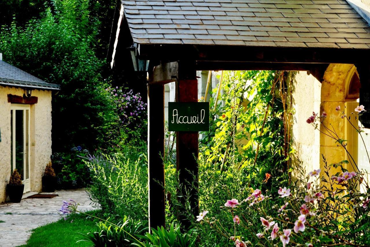 Le Moulin De La Planche Acomodação com café da manhã Cerelles Exterior foto