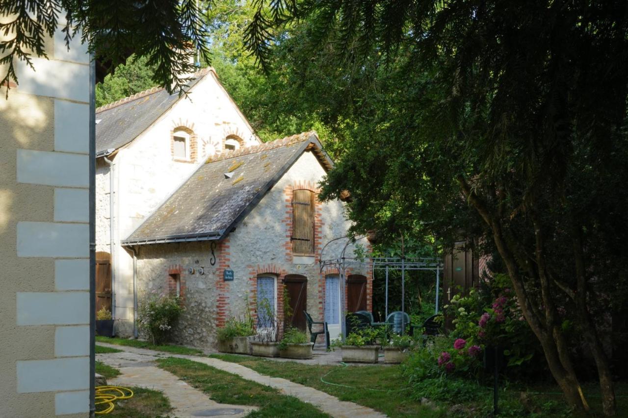 Le Moulin De La Planche Acomodação com café da manhã Cerelles Exterior foto